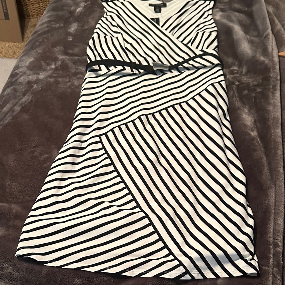 White House Black Market Black and White Geometric Dress